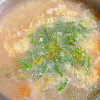 鍋の残りスープで簡単♪ネギの中華風たまご雑炊